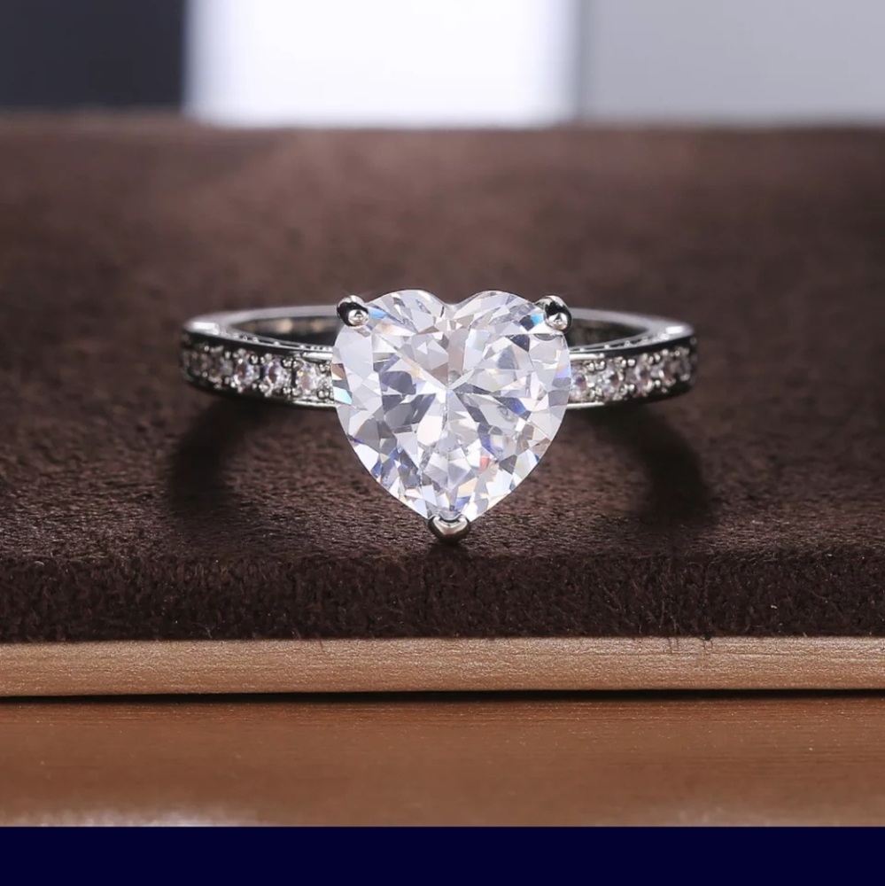 Sterling silver ring - Picture 2 of 4